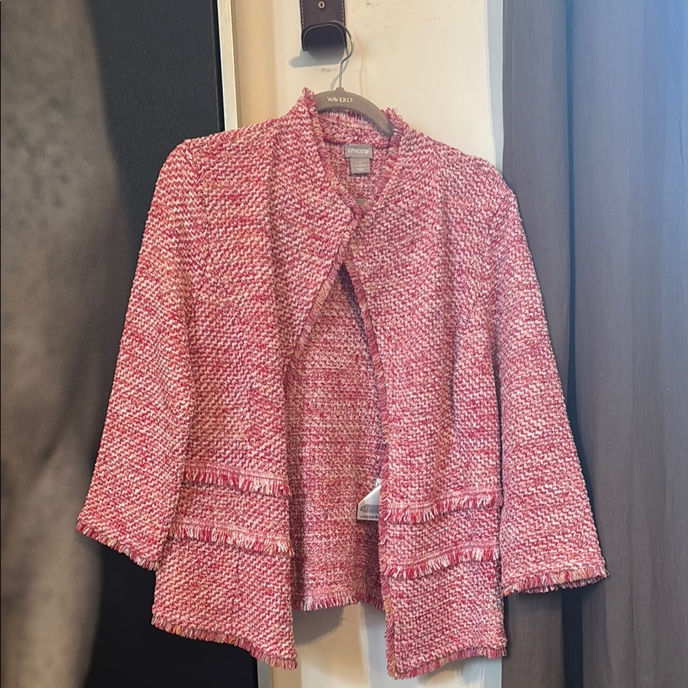 Chic Pink Tweed Jacket